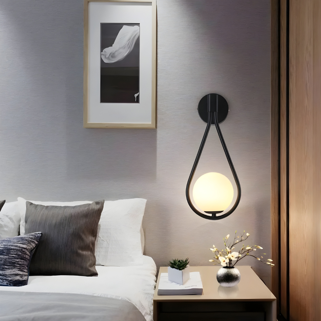 Teara Wall Lamp