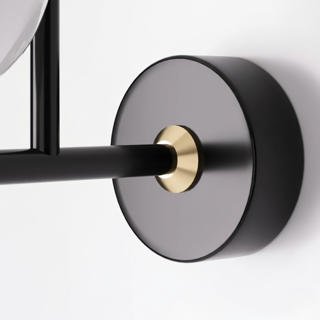Liora Wall Lamp