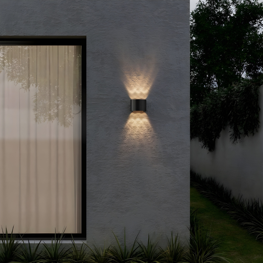 Raylix Wall Lamp