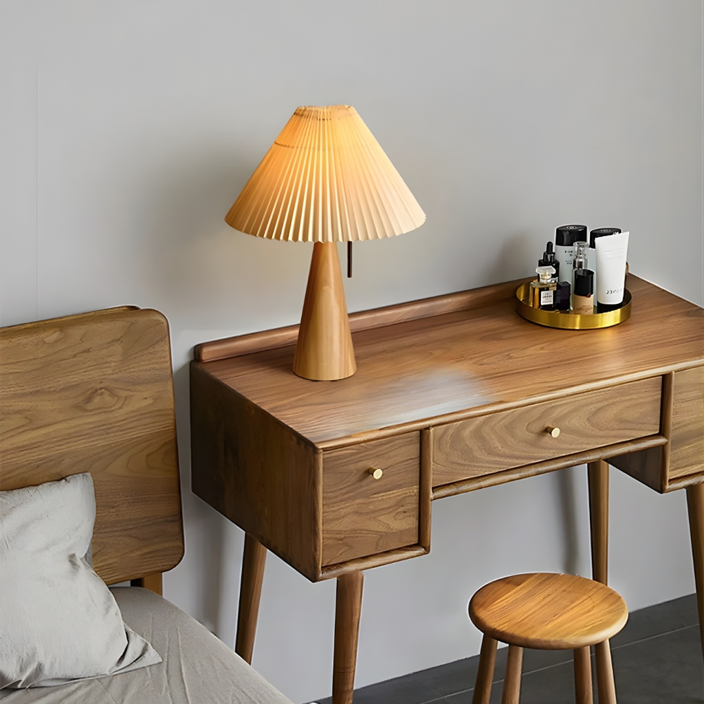 Skandor Table Lamp