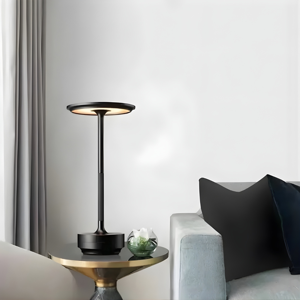 Solix Table Lamp