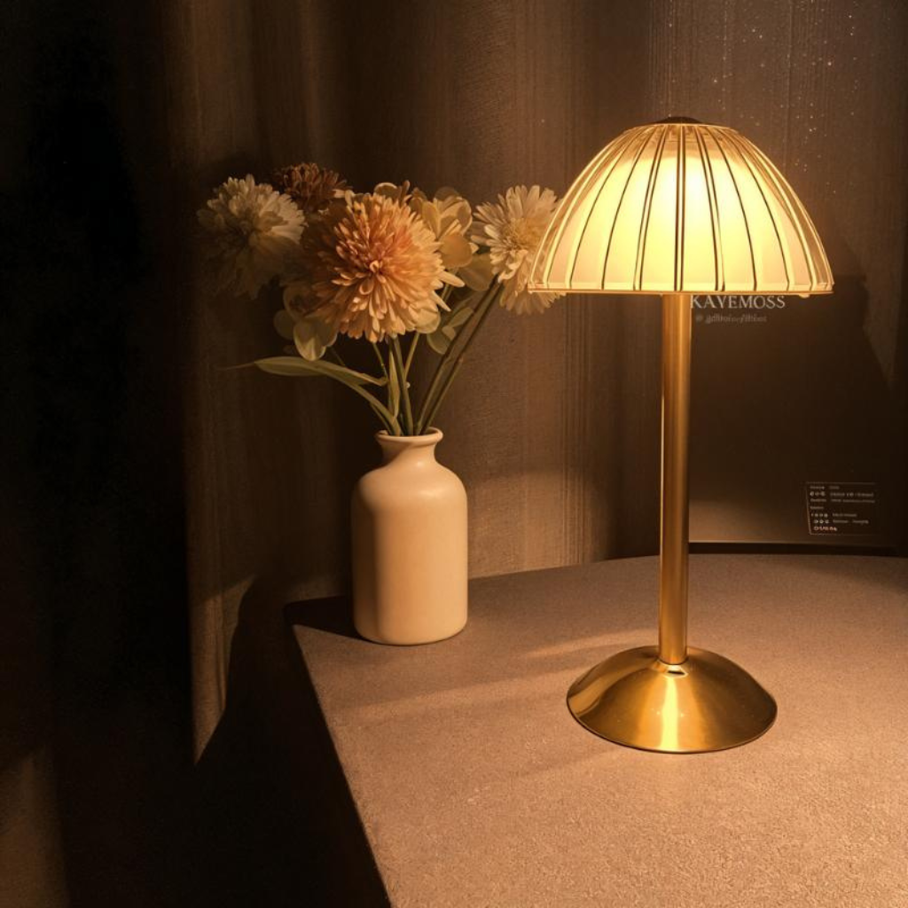 Mira Table Lamp
