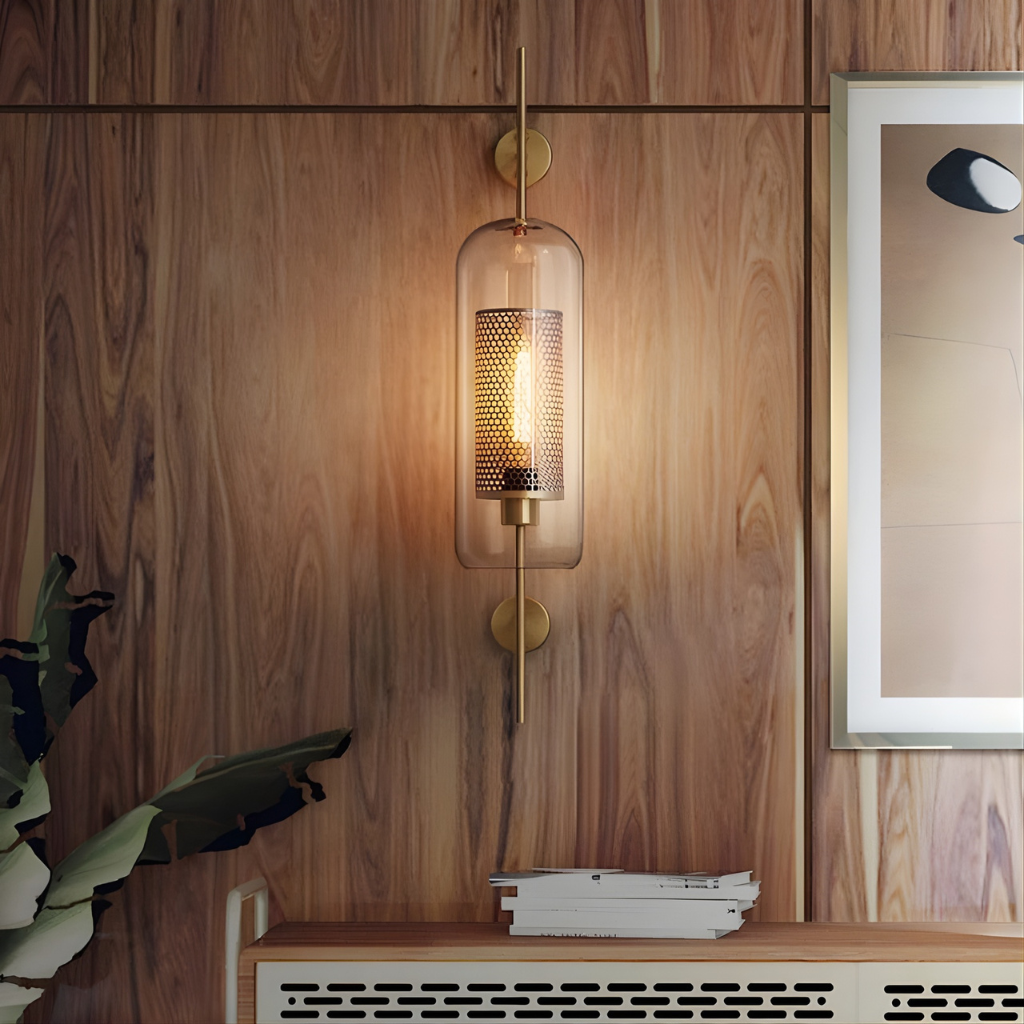 Lynord Wall Lamp