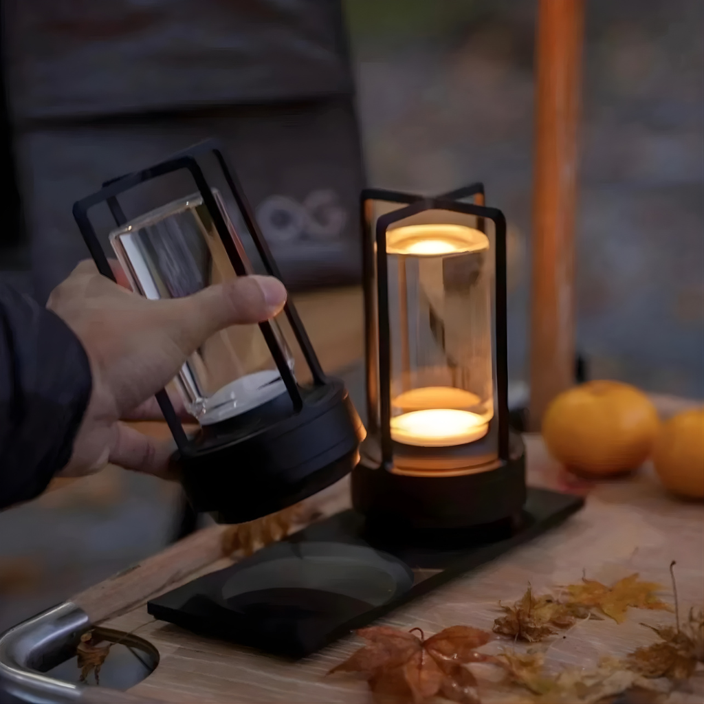 Juno Table Lamp