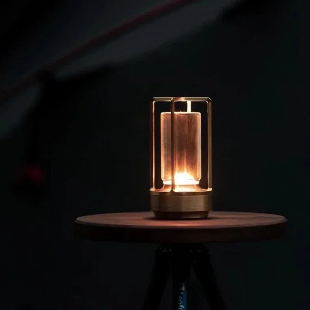 Juno Table Lamp