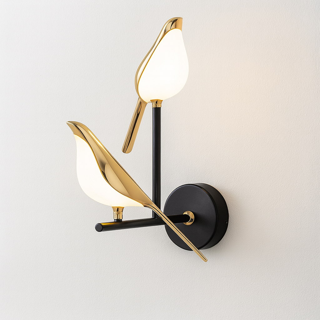 Liora Wall Lamp