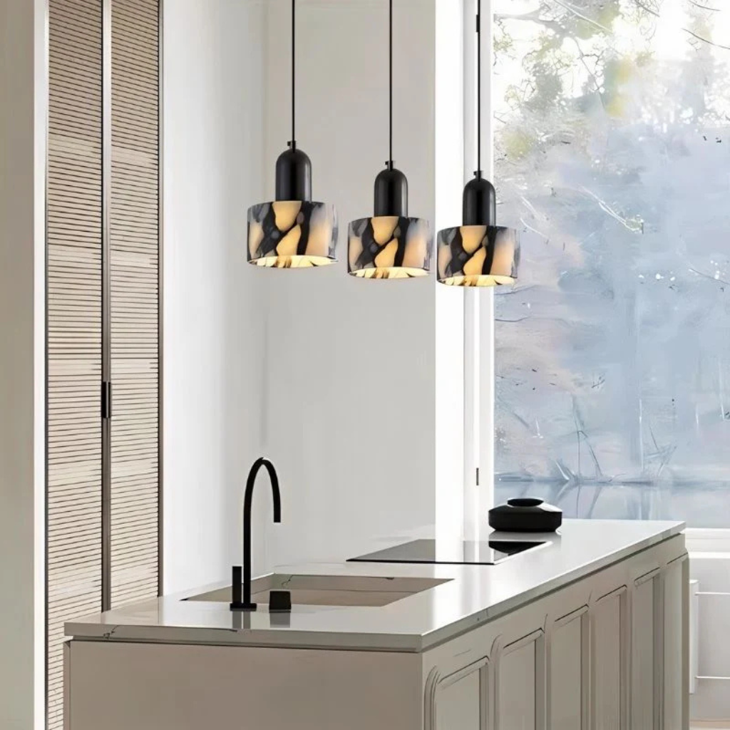 Onyxa Pendant Light