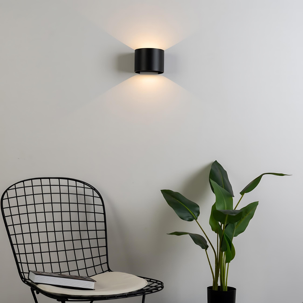 Raylix Wall Lamp