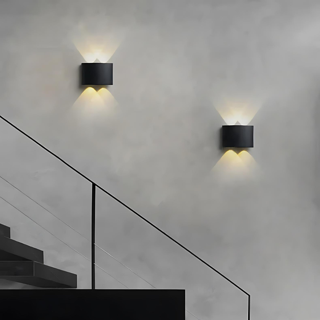 Raylix Wall Lamp