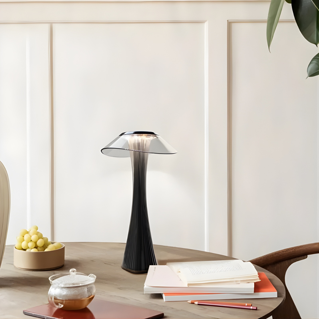 Floe Table Lamp