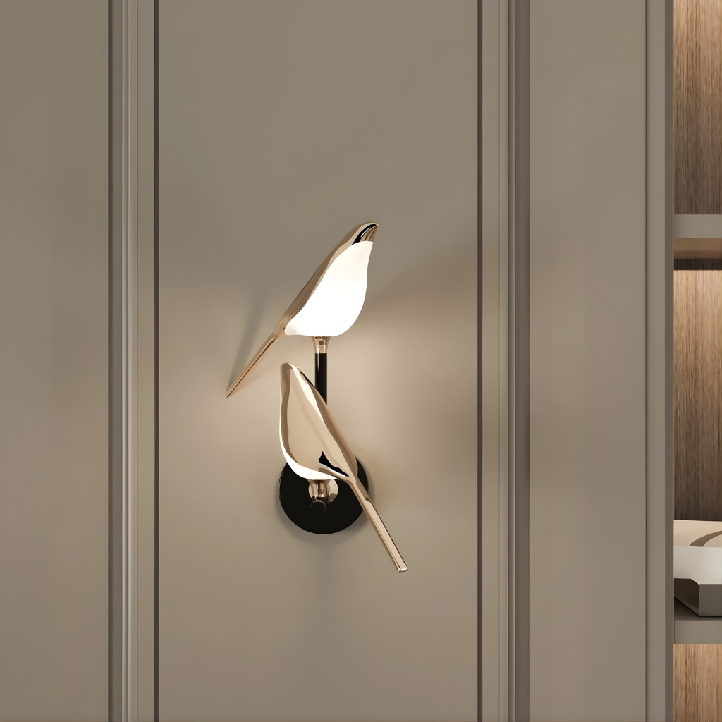 Liora Wall Lamp