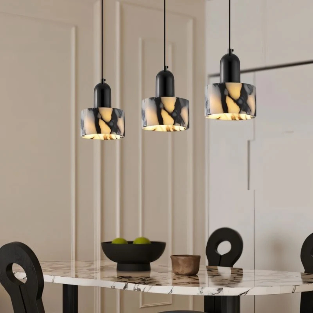 Onyxa Pendant Light