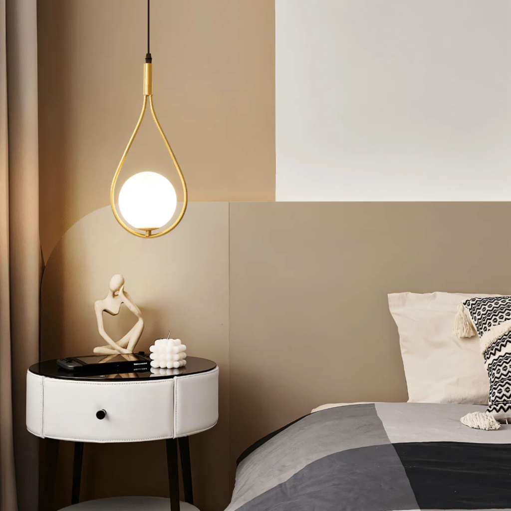 Dewyn Pendant Light