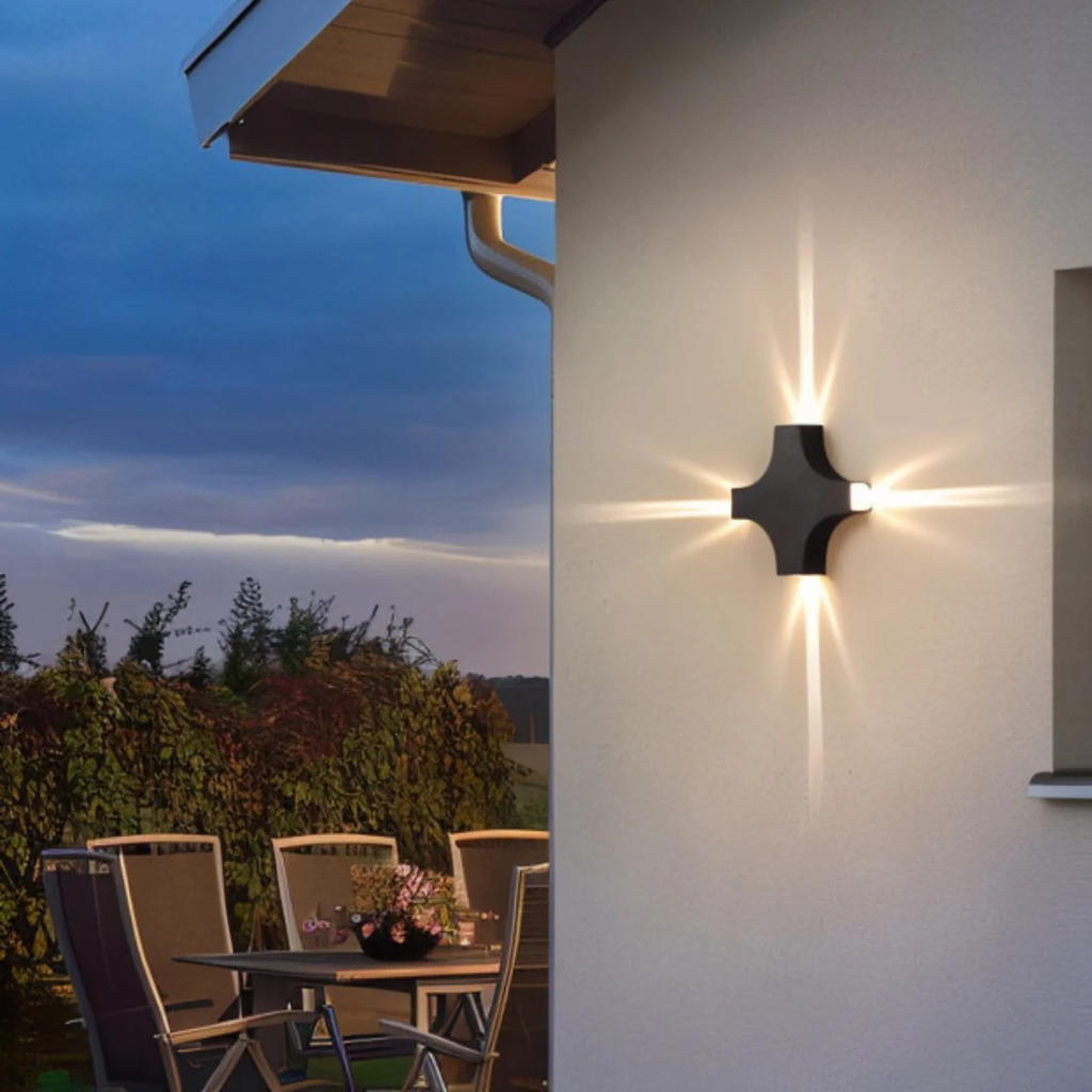 Axis Wall Lamp