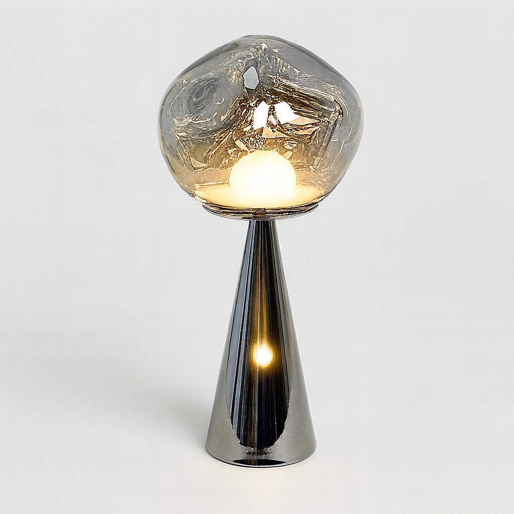 Vorn Table Lamp