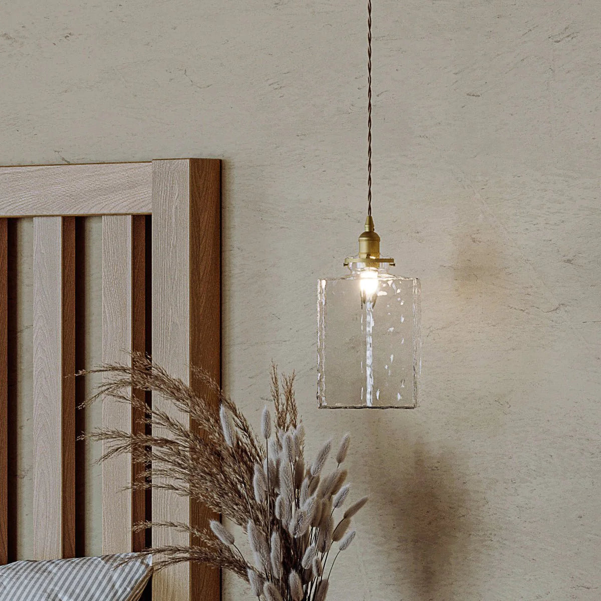 Vara Pendant Light