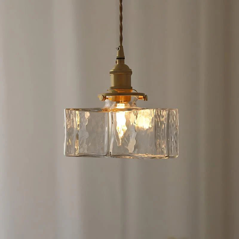 Vara Pendant Light
